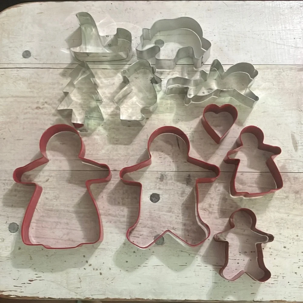 Lot of 10 Metal Christmas Cookie Cutters